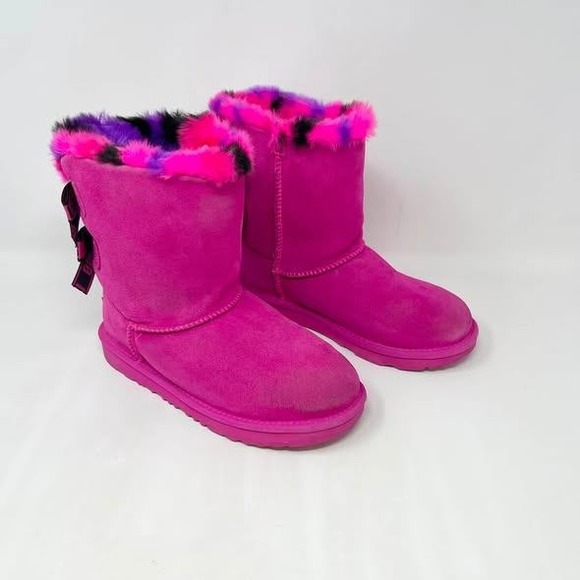 UGG Other - Ugg Mini Bailey Bow Boots Youth Girls 4 Pink Plaid Punk Rock Black Fur